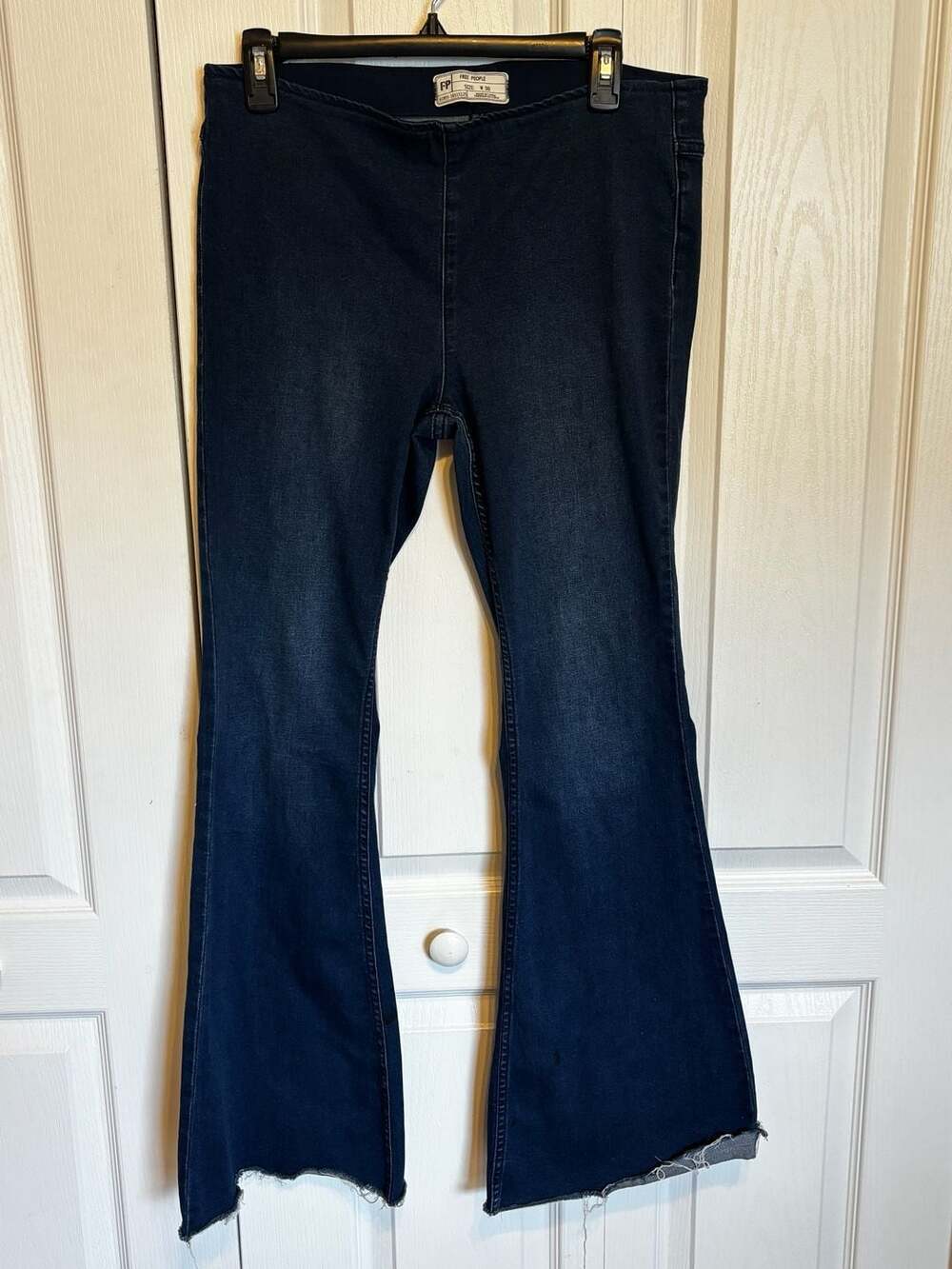Free People Pull-On Flare Jeans Size 30
